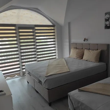 Maison d'hôtes Sunny House & Pool Kranevo