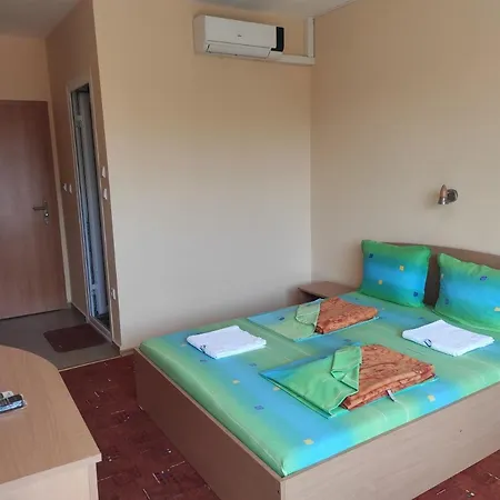Sunny House Pensiune 3*
