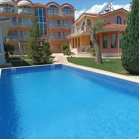 Sunny House Kranevo