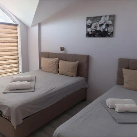 Sunny House Pensiune 3*