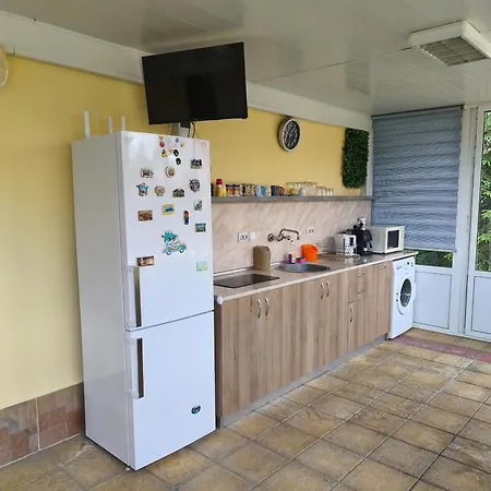 Sunny House 3*