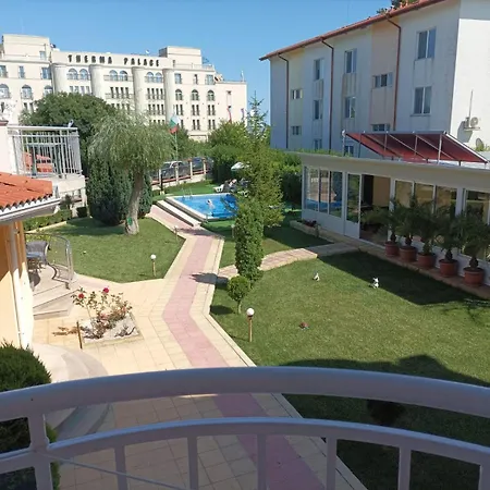 Pensiune Sunny House 3*